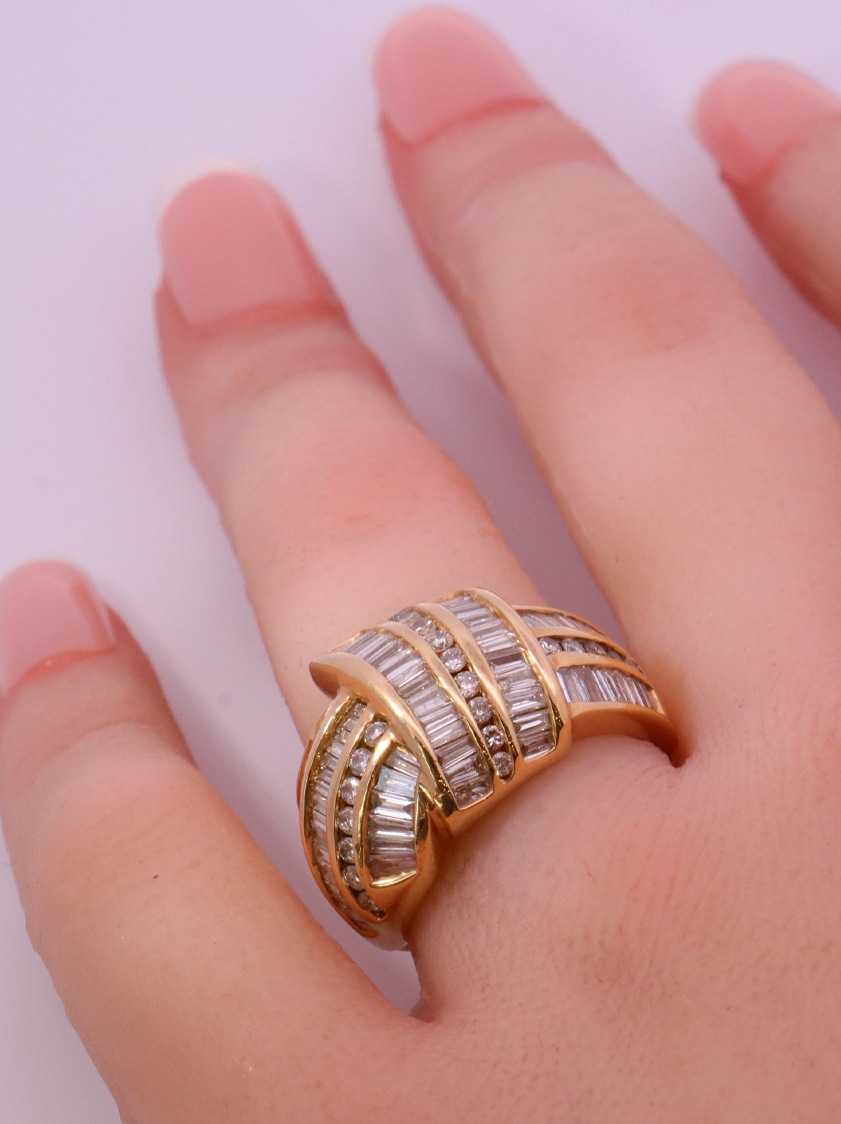 14K Yellow Gold Diamond Ring - – SW10210